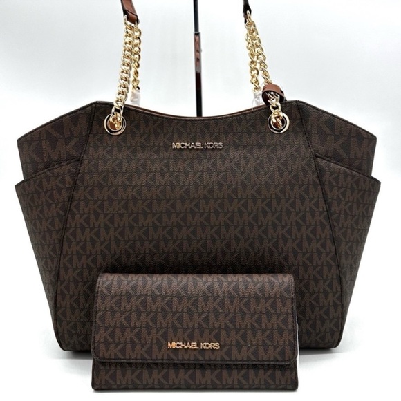 Michael Kors Large Jet Set Travel Chain Shoulder Bag & Trifold
Wallet Brown - Picture 1 of 14